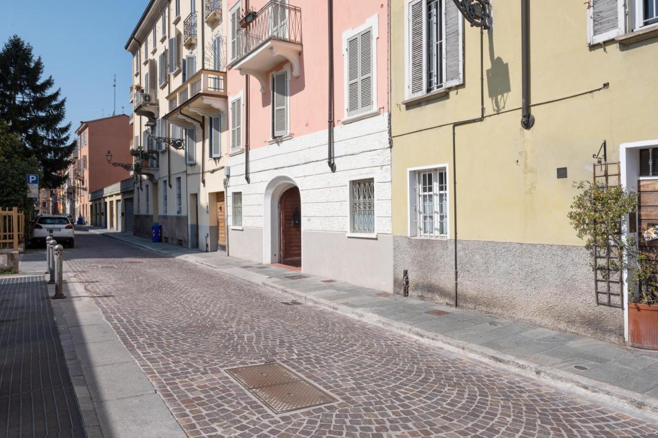Ariediparma Appartamenti エクステリア 写真